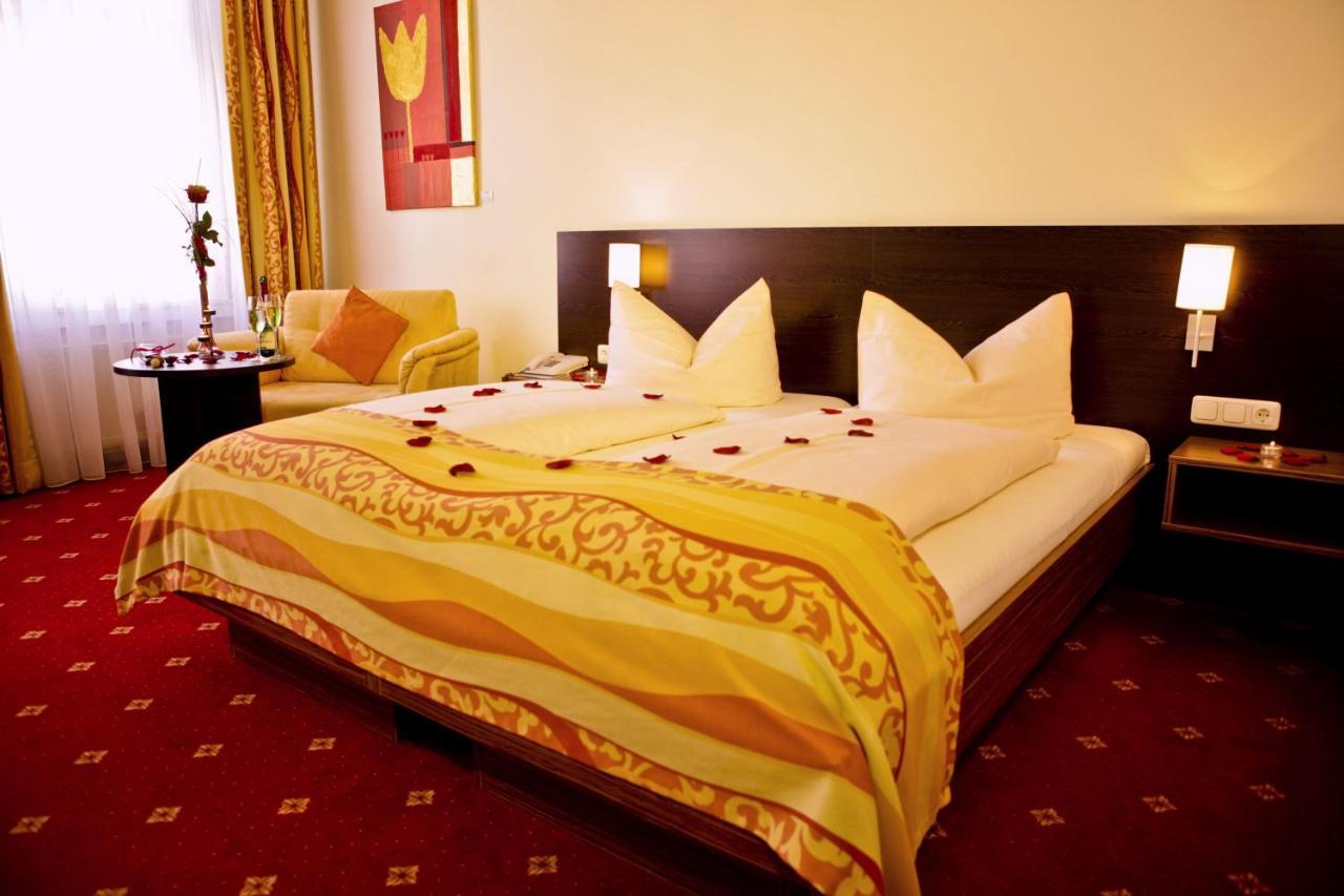 Drexel'S Parkhotel Мемминген Экстерьер фото