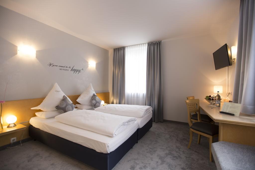 Drexel'S Parkhotel Мемминген Номер фото