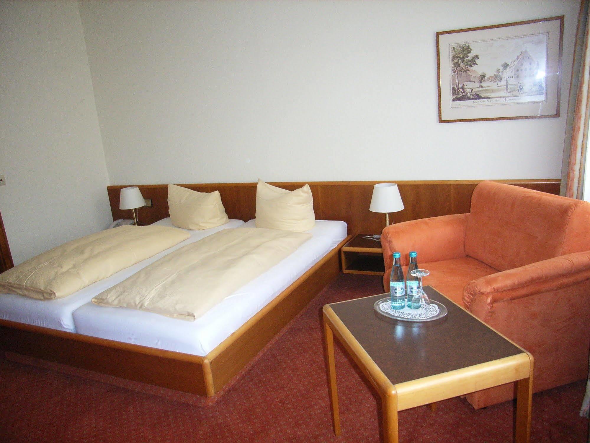 Drexel'S Parkhotel Мемминген Экстерьер фото